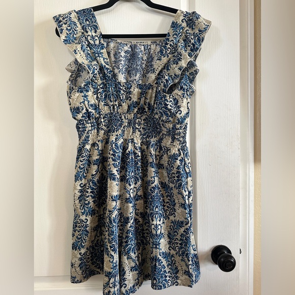 SHEIN Blue and Cream Floral Midi Dress w/Ruffle Cap Sleeve Cinch Waist.  Size XL - Picture 3 of 6
